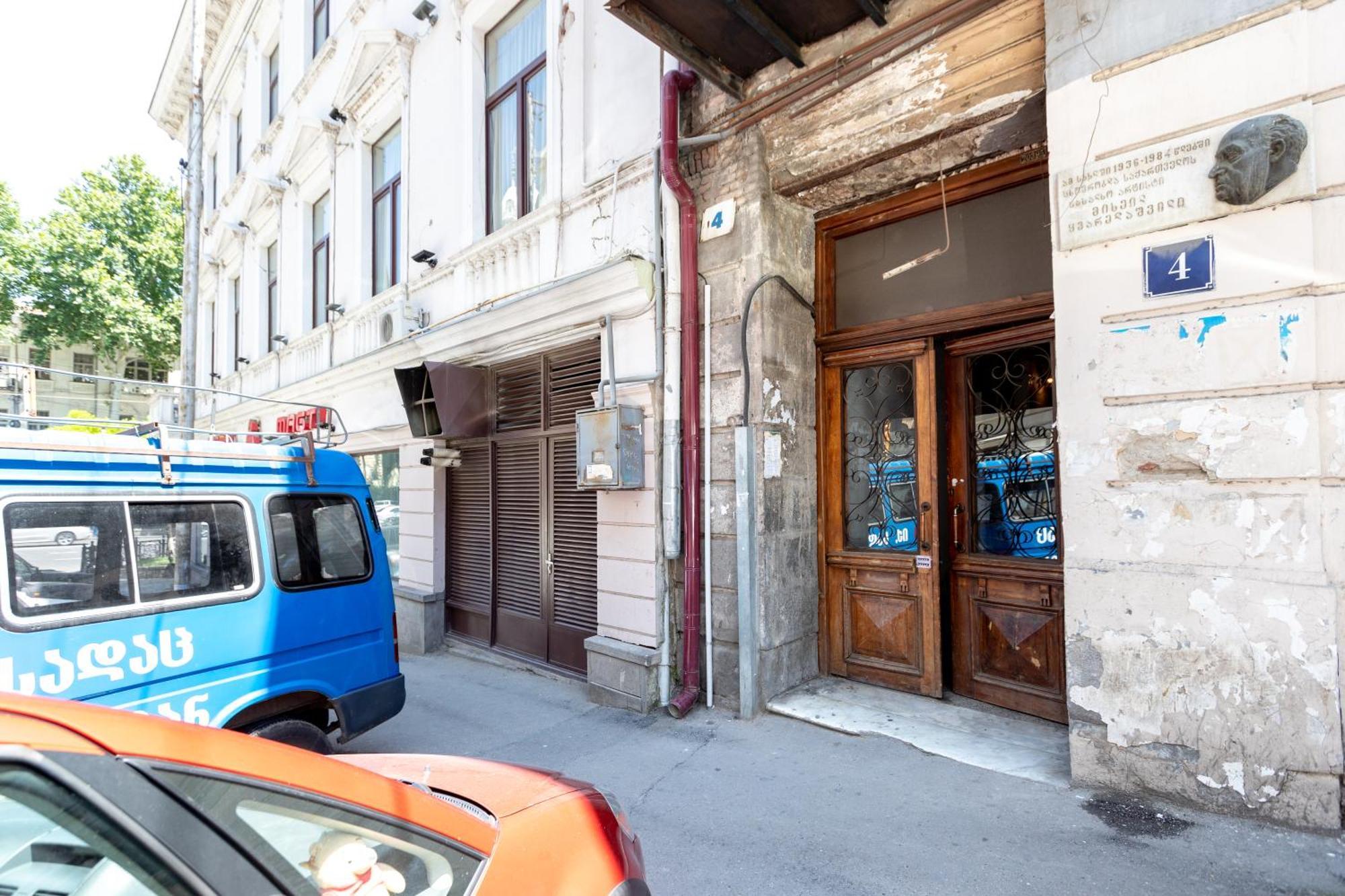 City Center Apartment 2 Тбилиси Екстериор снимка